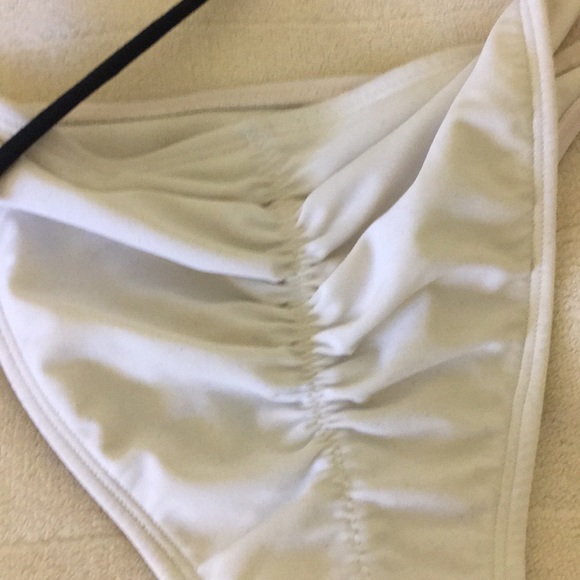 Bikini bundle - Picture 7 of 8